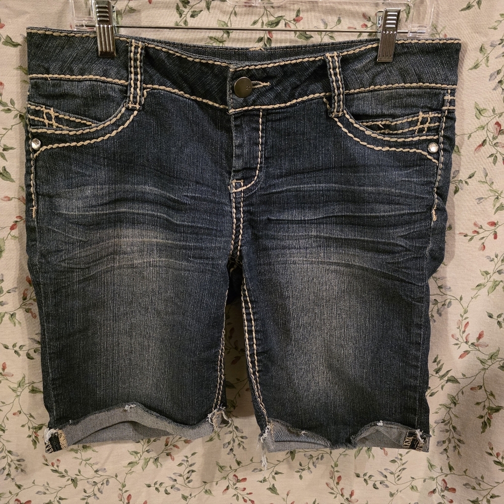 🔥Ladies' 21 Denim Dark Blue Shorts with Cream Stitching 30